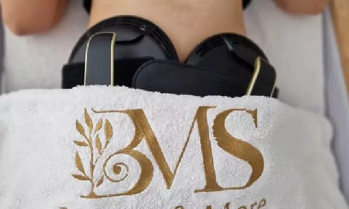 Straffe Haut: Fettverbrennung-Behandlung mit dem M-Slim Gerät