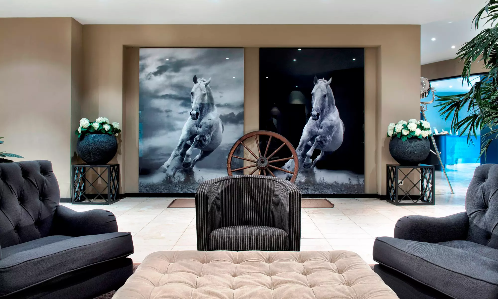 Bei Koblenz: 1-3 Nächte für Zwei mit Frühstück, Wellness, Wein & opt. Halbpension im 4* WYNDHAM GARDEN Lahnstein Koblenz - Primary Image