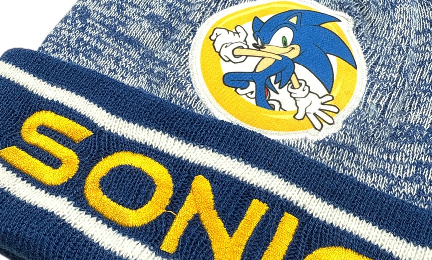 Image 3: Bonnet garçon Mickey ou Sonic