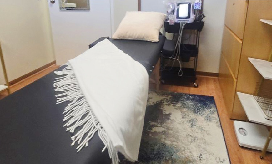 Image 5: Relax with 1, 3, 6 or 8 60-Minute Full Body Lymphatic Drainage Therapy