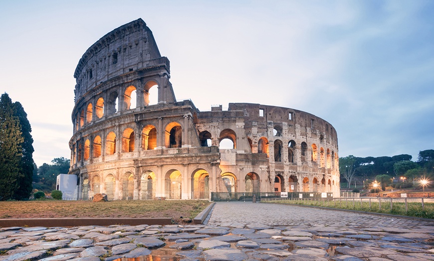 Image 2: ✈Rome and Milan: 4 or 6 Nights with Hotels, Flights and Train Transfer