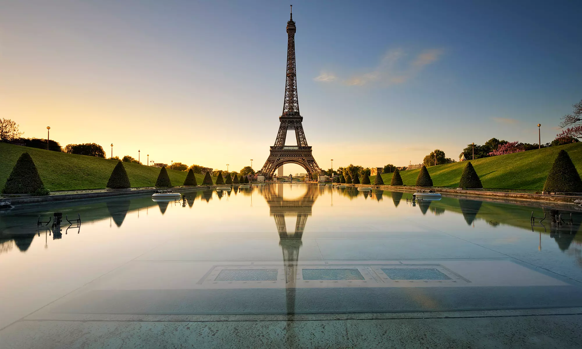✈ 6-Day Paris Vacation with Air from Gate 1 Travel. Price per Person Based on Double Occupancy (Buy 1 Groupon/Person). - Primary Image