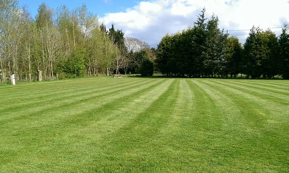 York: 1 or 2 Nights Overnight Pod Stay with Bottle of Prosecco