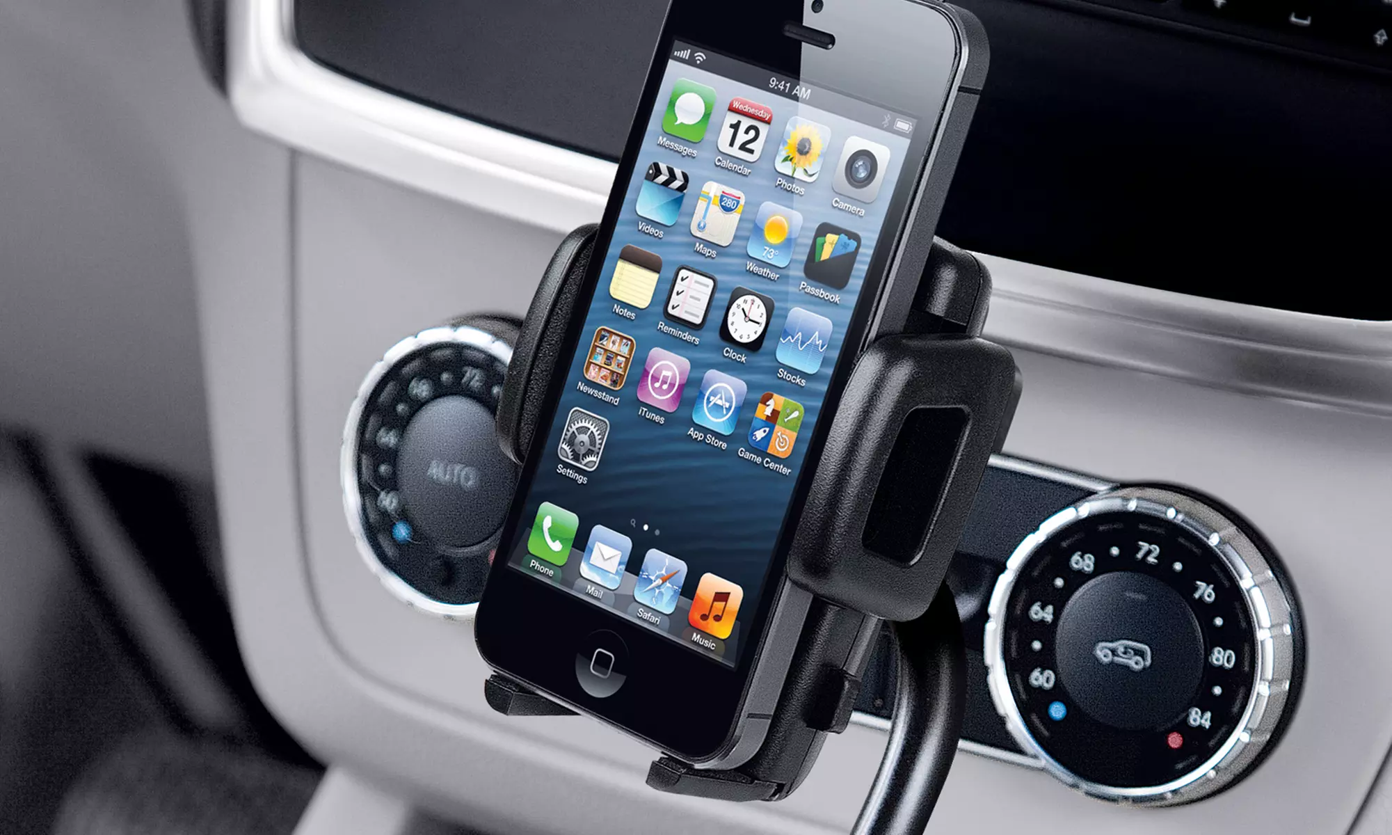 Merkury Innovations Dual-USB Smartphone Car Mount - Primary Image