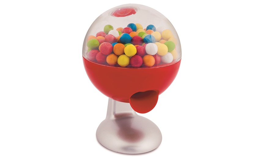 Image 2: Motion Activated Treat Dispenser