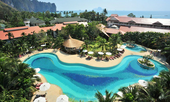 Krabi: 4-Star Aonang Villa Resort