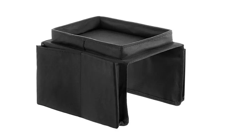 1, 2 of 4 organizers voor op de bankleuning