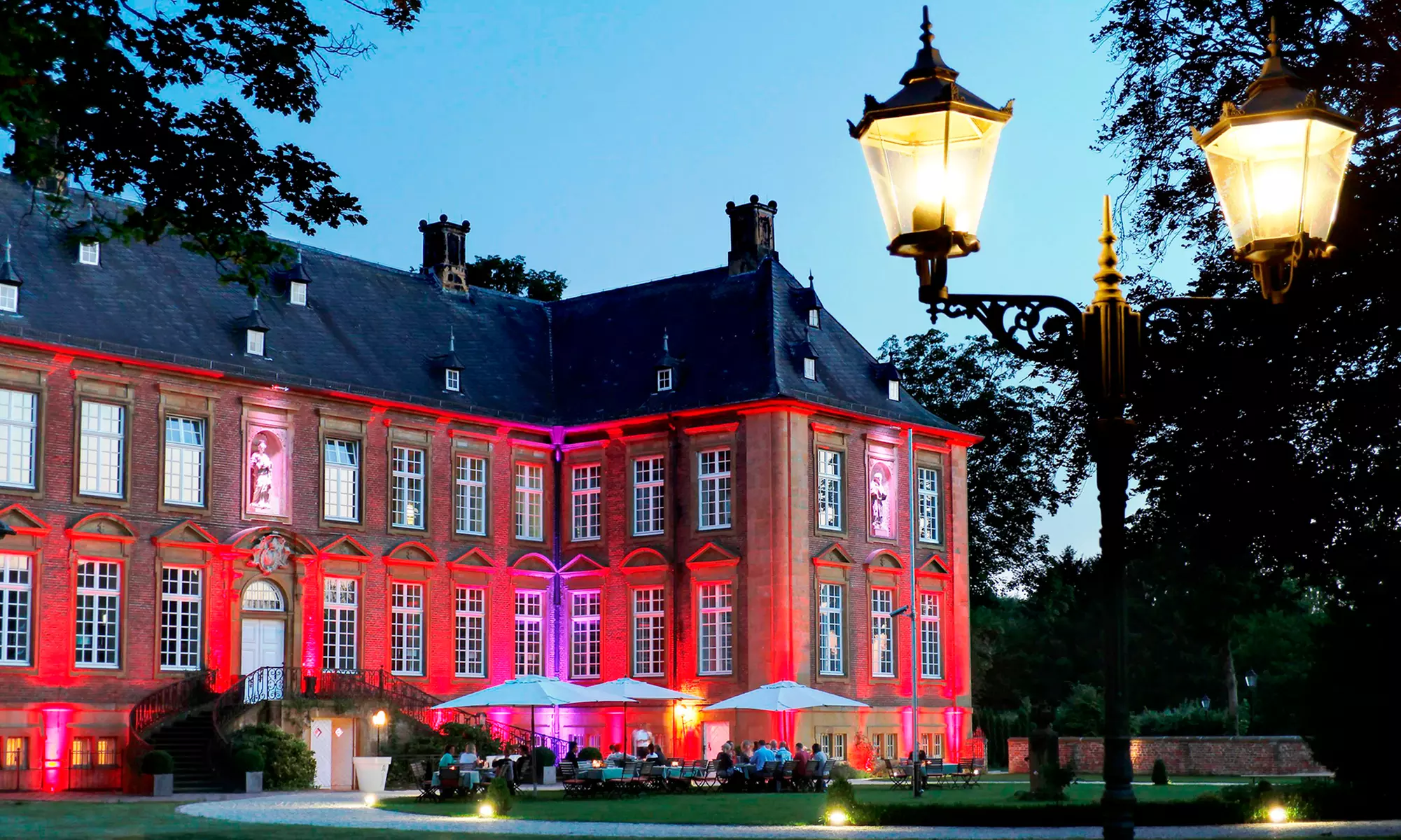 Münsterland: 2-4 Tage für Zwei mit Wellnessnutzung und Obstteller im 4* S Hotel-Residence Klosterpforte - Primary Image