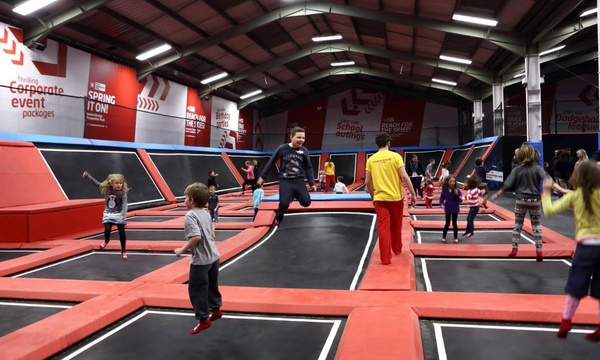 Vertigo trampoline outlet park