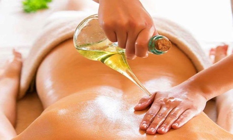 Uno o 3 massaggi a scelta con l'operatore Maurizio Repetto (sconto fino a 73%). Valido in 5 sedi