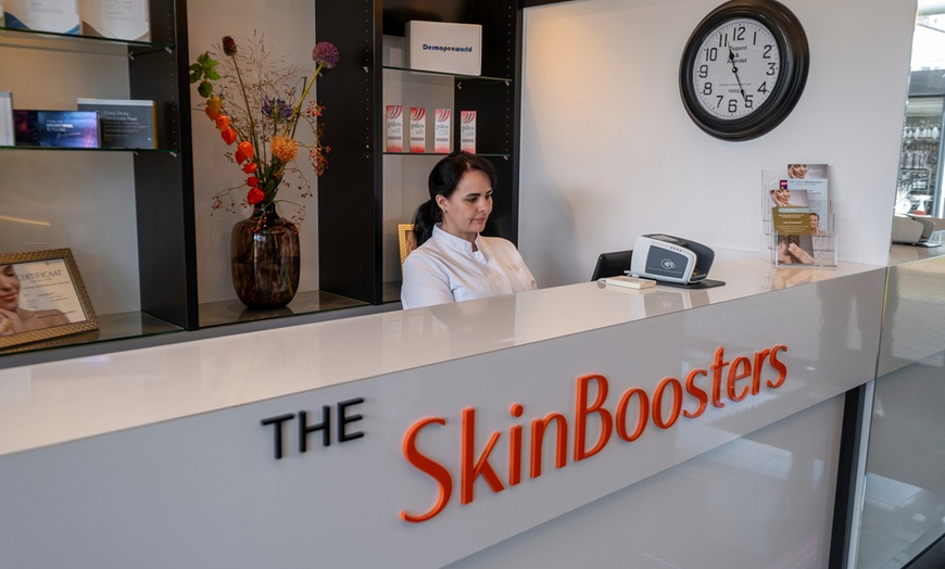 Image 2: Shinen als nooit tevoren: hydrafacial naar keuze bij The Skin Boosters