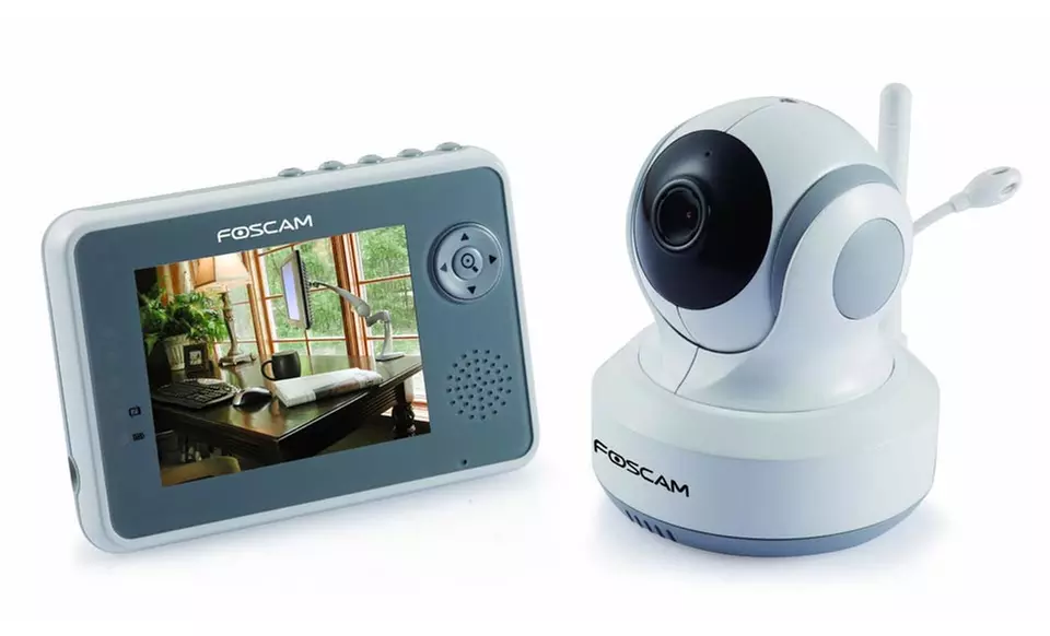 Foscam FBM3501 2.4 GHz Digital Video Monitor with Pan-Tilt Camera and 3.5" LCD Screen. - Primary Image