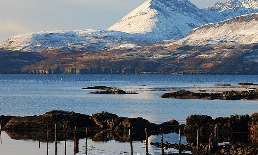 Image 2: Isle of Skye Stay