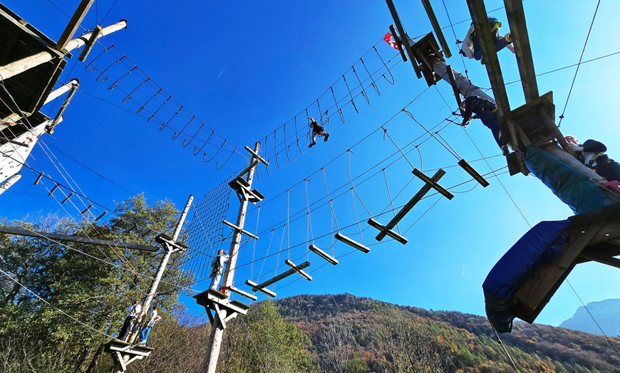 Image 3: Spannendes Outdoor-Abenteuer: 3 Std. Hochseilgarten für 2 oder 4 Pers.