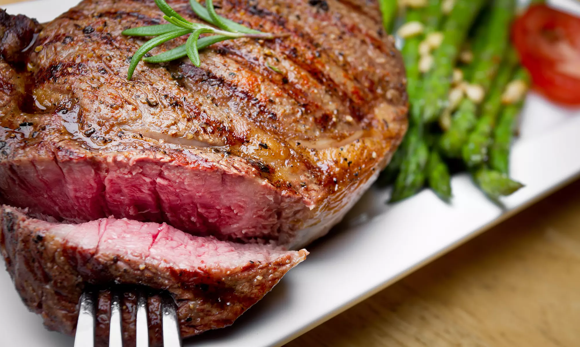 Saborea tradición con un menú de carne argentina para 2 o 4 personas