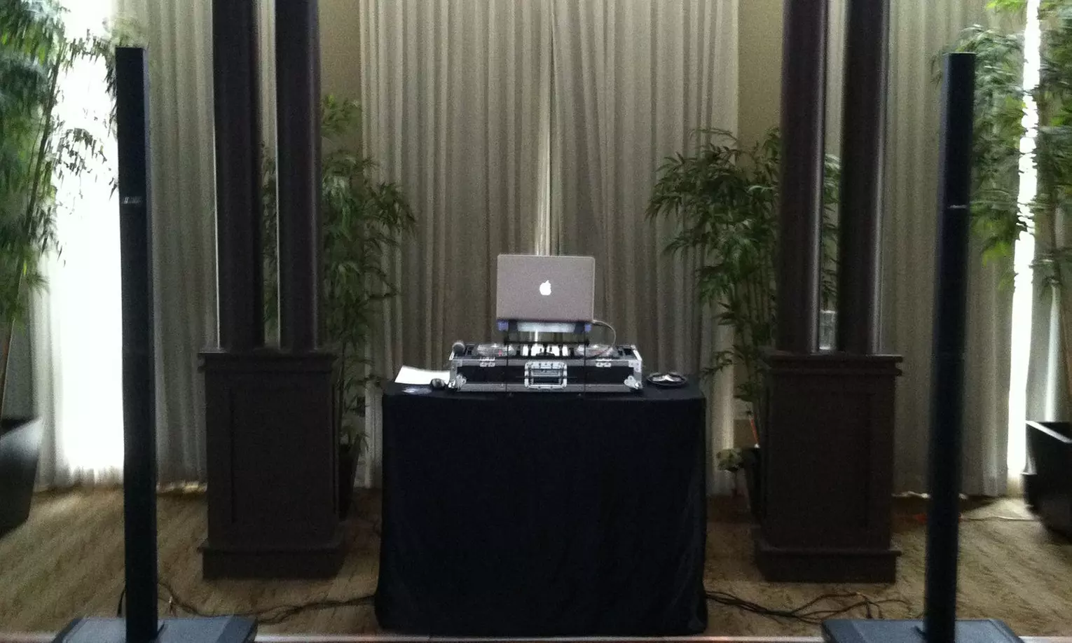 Four Hours of DJ Services from Innovative Audio DJs (52% Off) - Primary Image