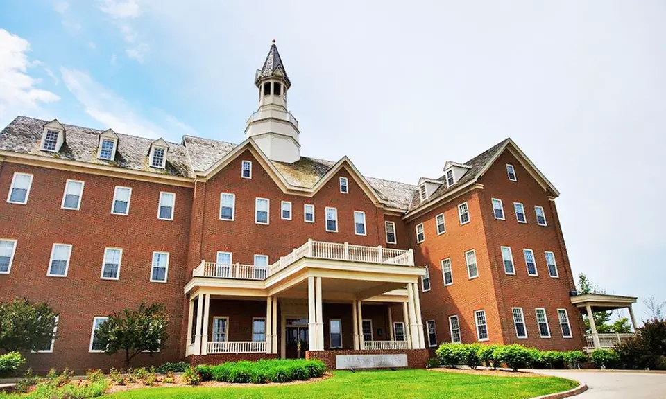 Stay at The Delafield Hotel in Delafield, WI. Dates into October. - Primary Image