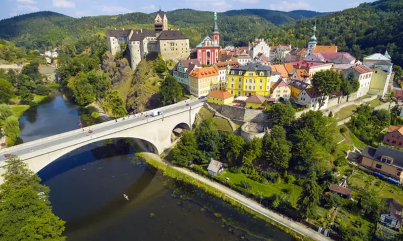 Czechy, Loket: pokój dla 2-4 osób z wyżywieniem, napojem powitalnym i więcej w pensjonacie Atmosfera - Primary Image