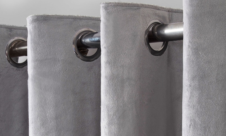 Image 2: Eyelet Velvet Matte-Finish Curtains