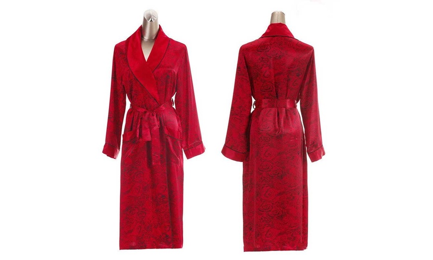 Image 2: Matching Dressing Gown's