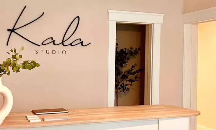 Frischer Look für jeden Tag leicht gemacht: Tages Make-up oder Schulung dazu bei Kala Studio (bis zu 50% sparen) - Primary Image