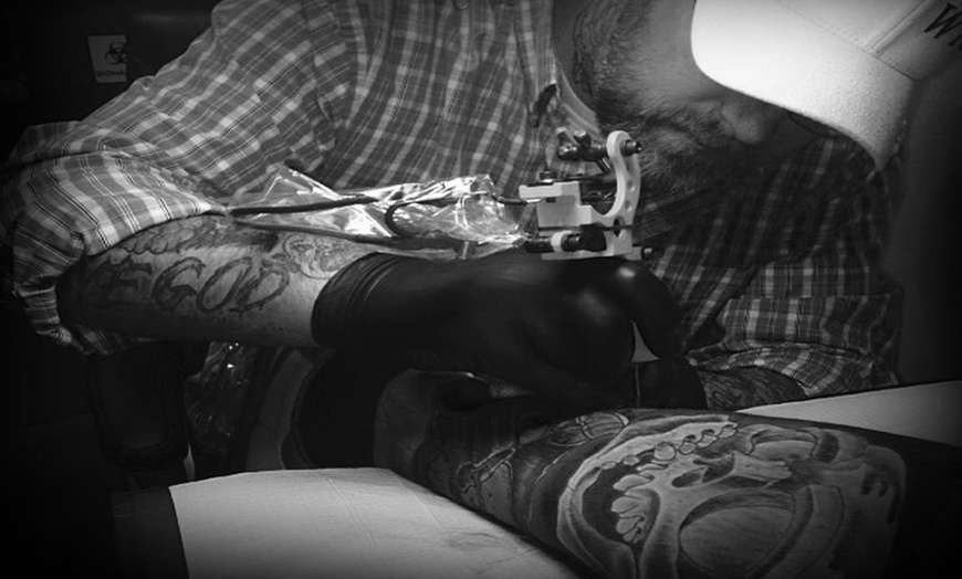 HOLM  Black  Grey Tattoo Studio