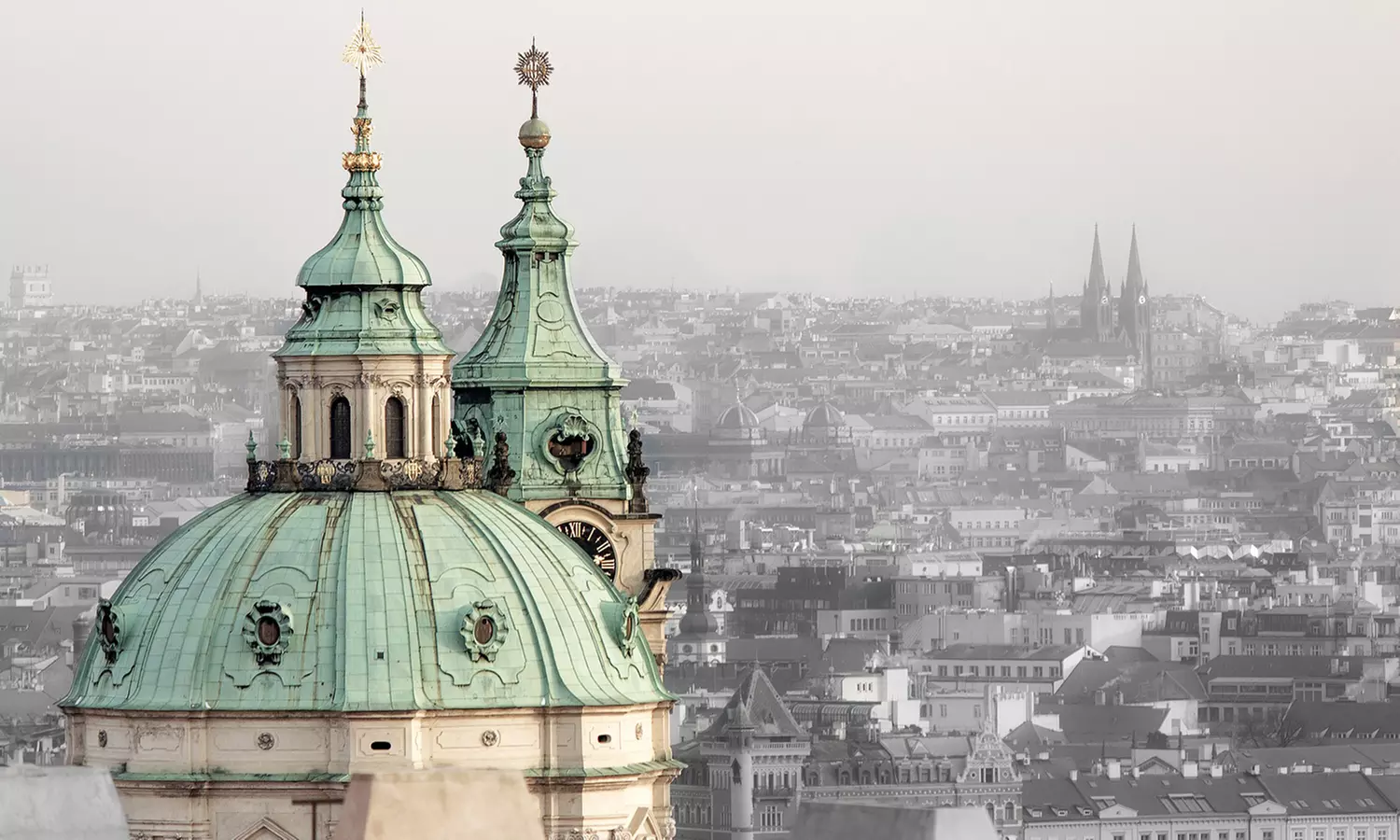 Prag: 1-3 Nächte für 2 Erwachsene und bis zu 2 Kinder, optional mit Frühstück, im a&o Rhea oder a&o Strizkov - Primary Image