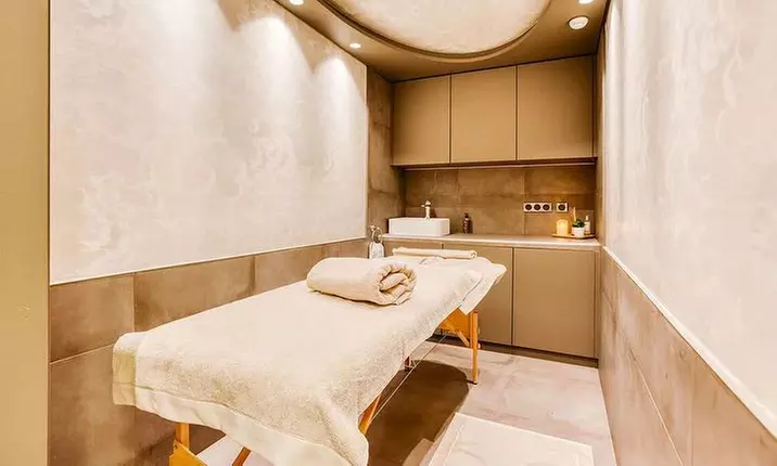 Moment de relaxation au Spa Hotel Eden Paris