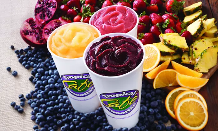 $16.50 for Three vouchers, Each Good for $10 Worth of Smoothies and Cafe Food ($30 Total Value) - Primary Image