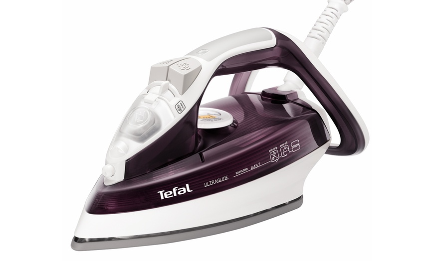 Image 1: Tefal Ultra-Glide Easycord Iron 