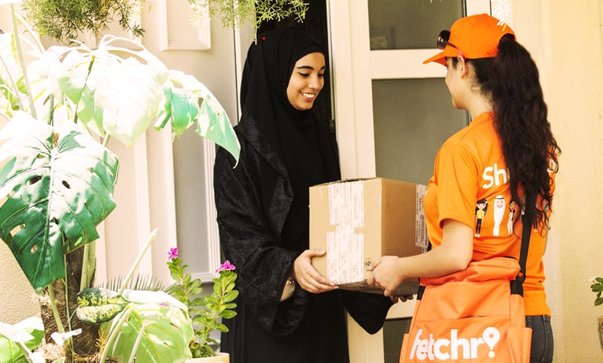 Image 2: AED 5 for a Personal Courier Service in the UAE