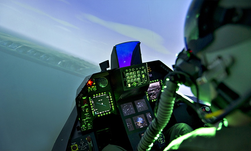 Image 2: Simulateur d'avion de chasse