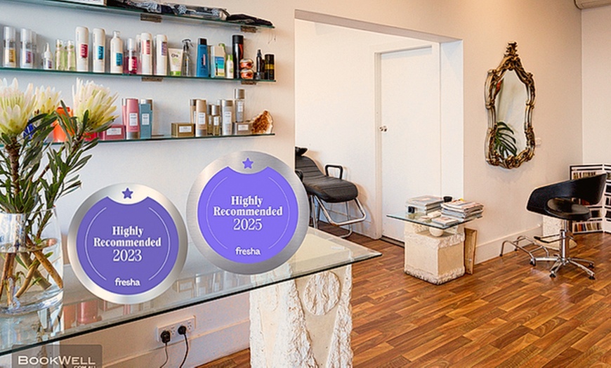 Image 5: Stylish Cut & Blowdry with Half or Full Head of Foils