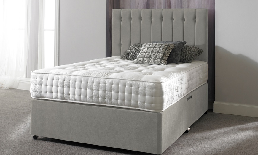 Image 2: 4000 Pocket Sprung Mattress