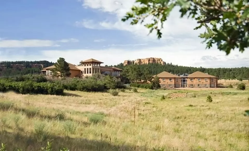1-Night Stay for Two or 2-Night Stay for Two with Dining Credit at The Inn at Palmer Divide in Palmer Lake, CO - Primary Image