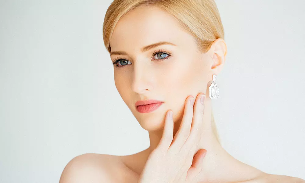 Do 50% zniżki na Zabieg na twarz w INDYWIDUALNA SPECJALISTYCZNA PRAKTYKA LEKARSKA IWONA SUŁECKA - Primary Image