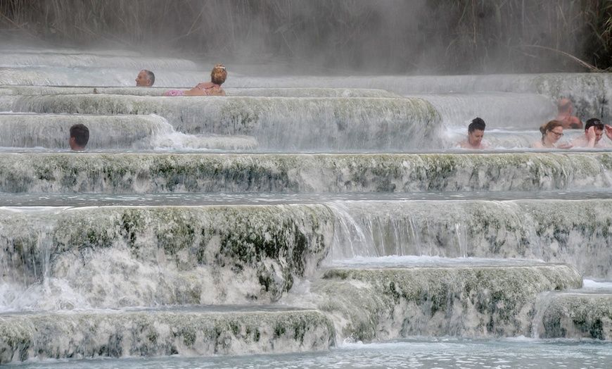 Image 15: Saturnia: fino a 3 notti con colazione e una cena Gourmet per 2