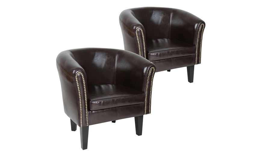 Image 7: Chesterfield Armchair