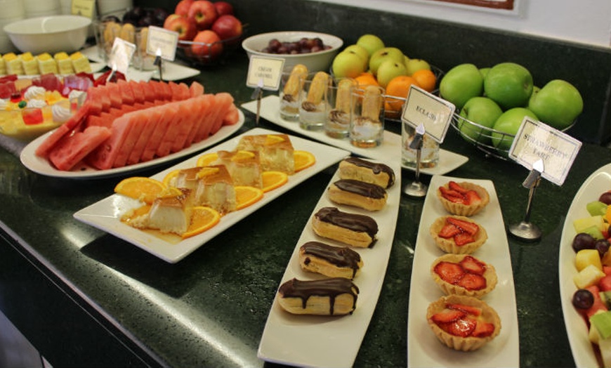 Image 4: Buffet at Al Diar Dana Hotel