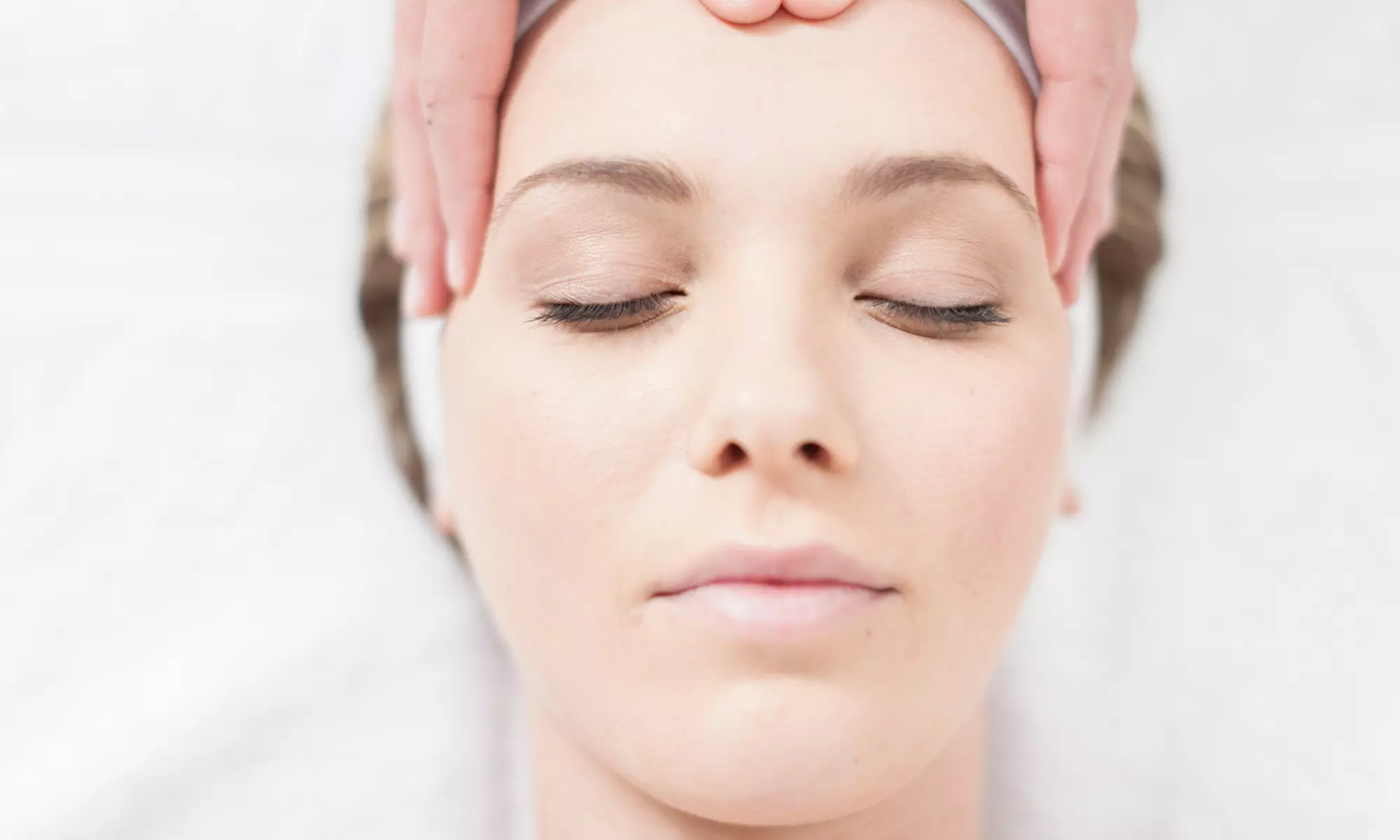 Up to 69% Off on Facelift - Non-Surgical at Royal Beauti Bar - Primary Image