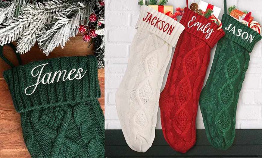 Image 3: 1 ou 2 chaussettes de Noël brodées personnalisées