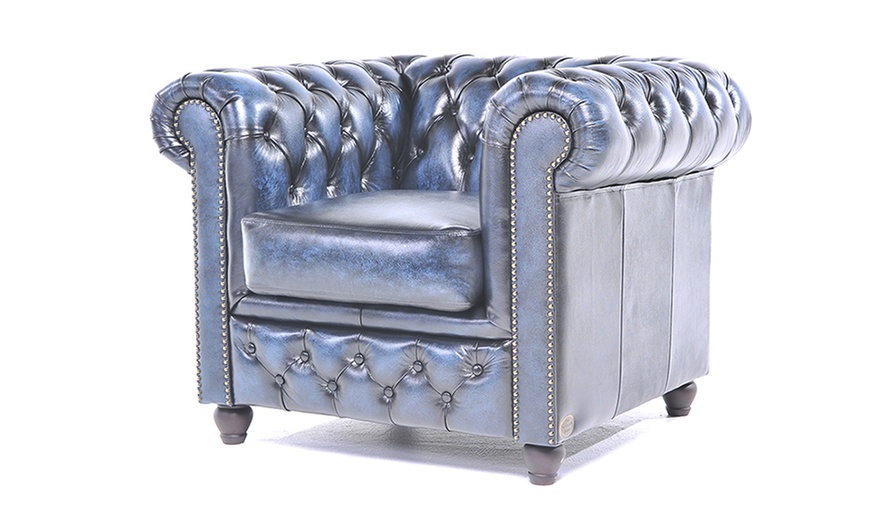 Image 11: Sofas Chesterfield en cuir authentiques 