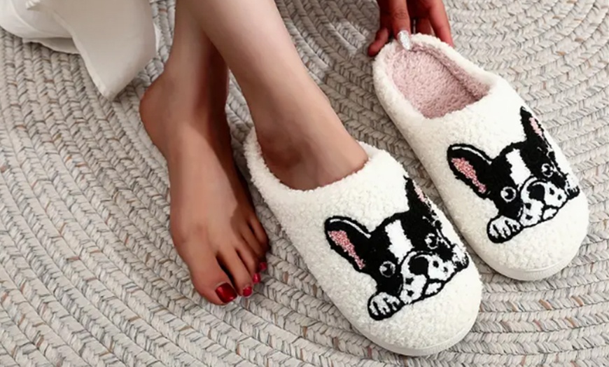 Image 5: Cartoon Animals Print Slippers 