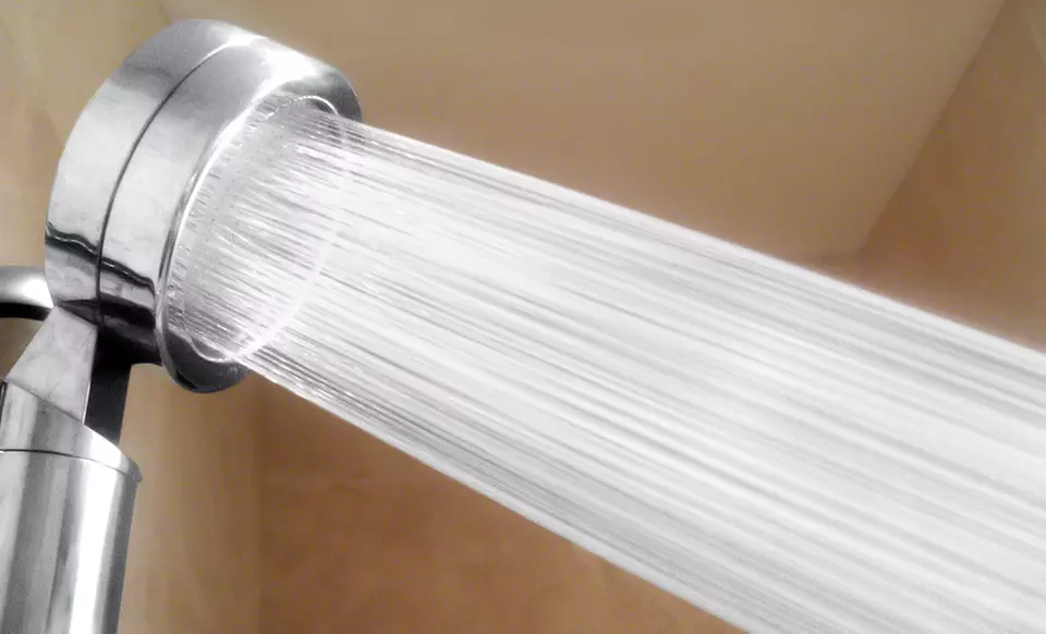 Aroma Sense Vitamin C Showerheads (Up to 57% Off). Multiple Models Available. Free Shipping and Returns. - Primary Image