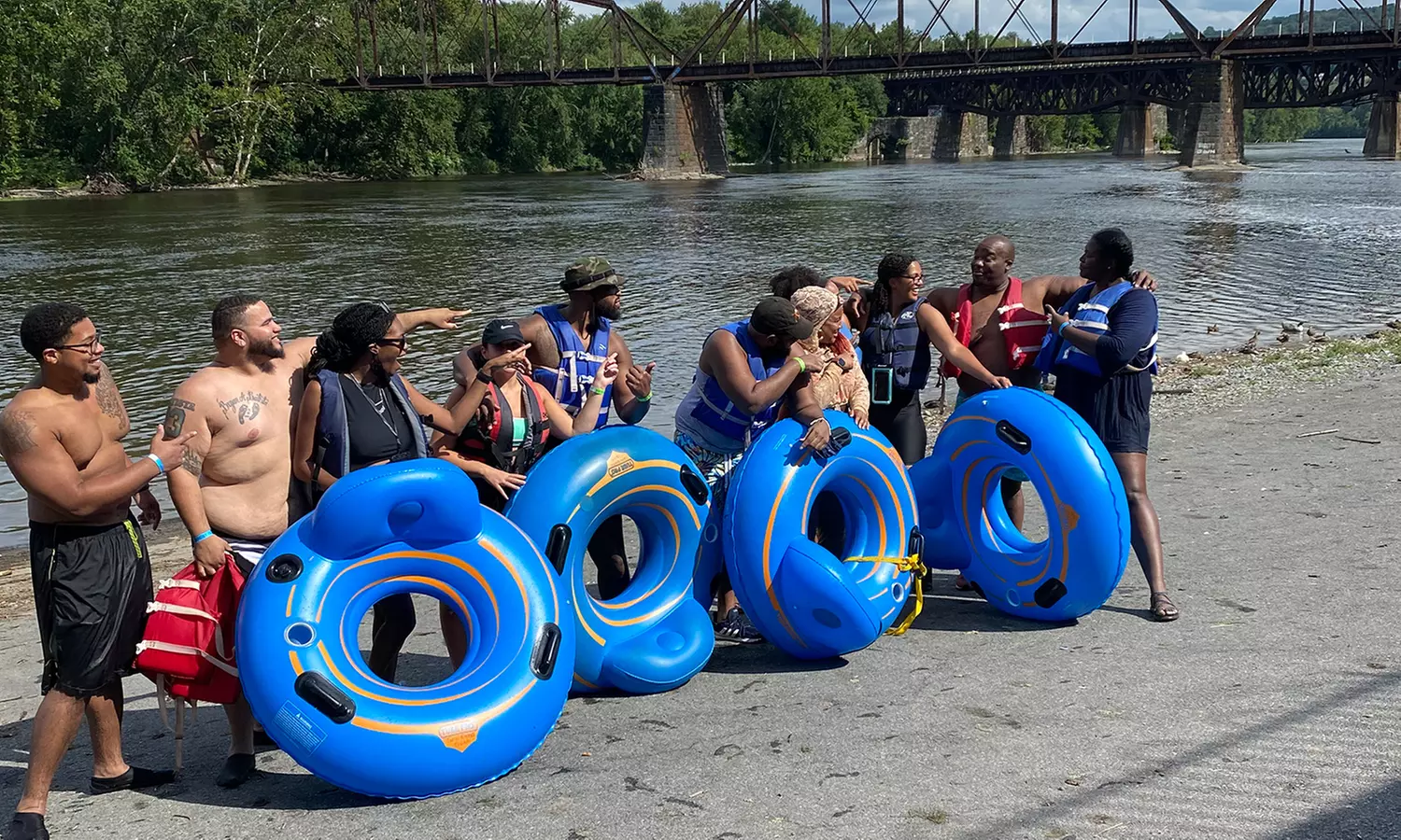 Water Tubing on Weekday or Weekend: Scenic Views on the Delaware River