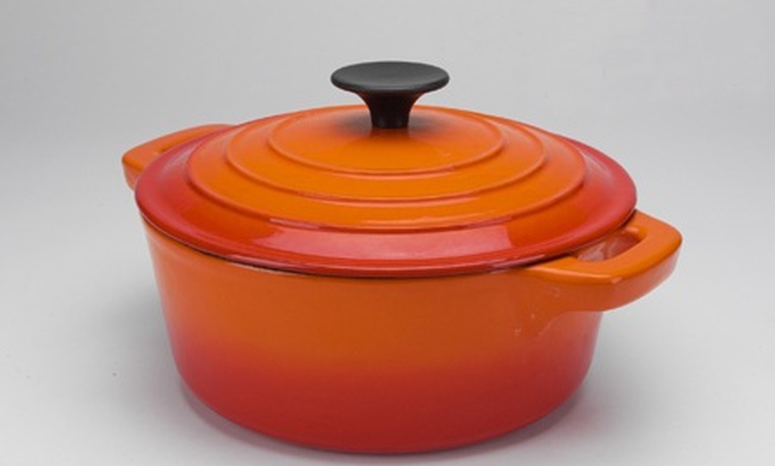 Image 6: Cast Iron Kitchenware