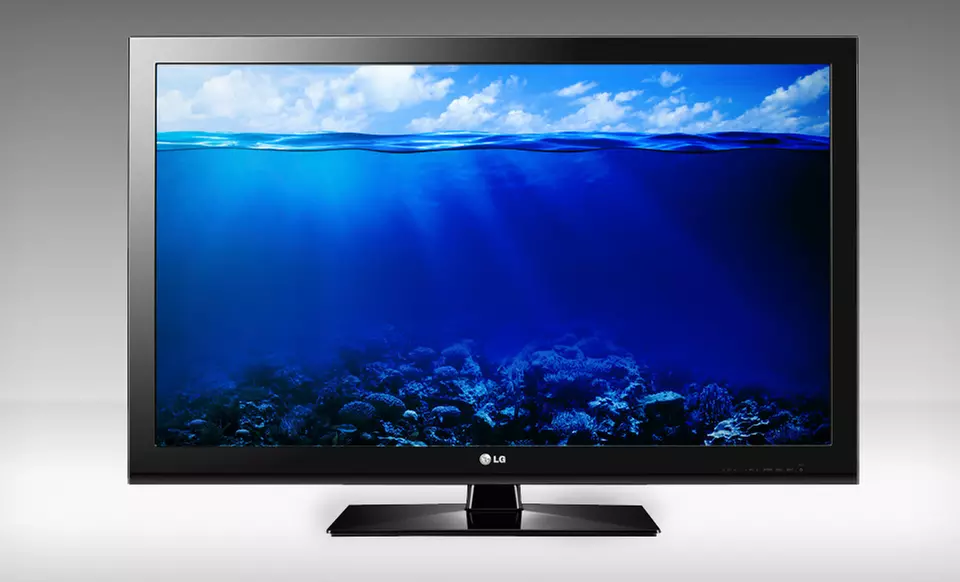 $549.99 for an LG 47" Class 1080p 120Hz LCD TV (47CS570) ($899.99 List Price). Free Shipping and Returns. - Primary Image