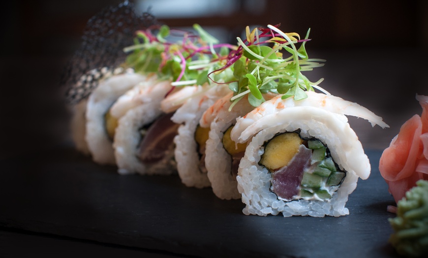 Image 1: Sushi: zestaw do 46 kawałków