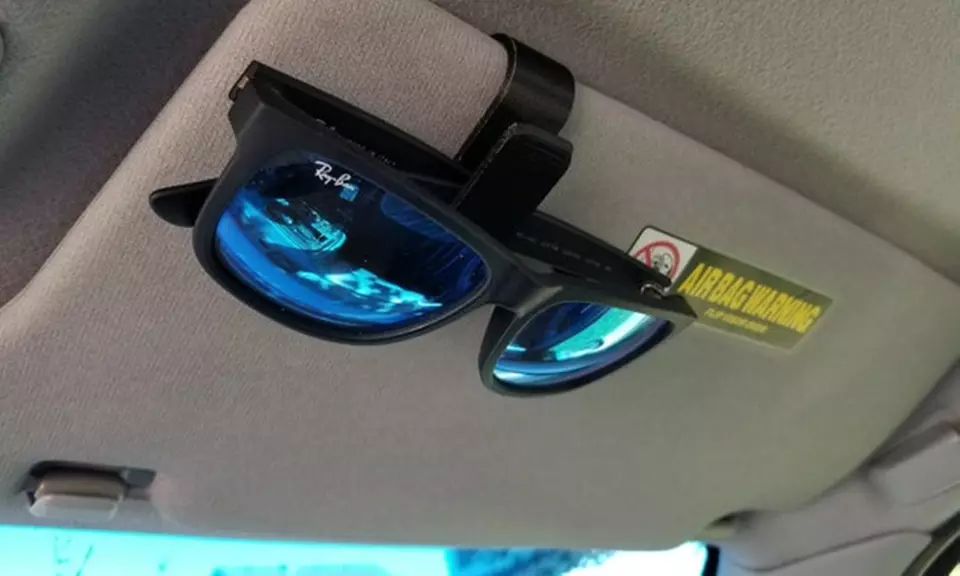 2x, 4x oder 6x Silvano Auto-Brillenhalter - Primary Image