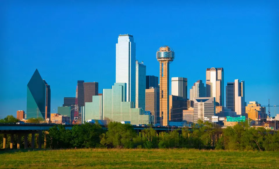 One- or Two-Night Stay with Daily Breakfast and Dining Credit at Hilton Garden Inn Dallas/Richardson in Texas - Second Medium